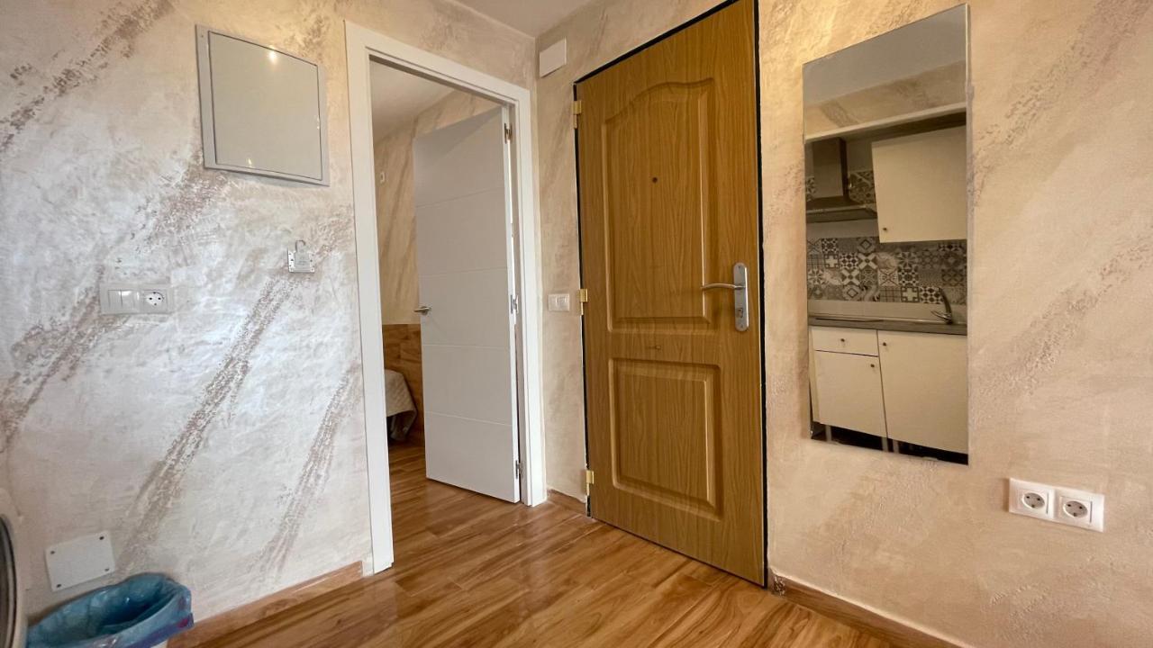 ベナルマデナApartamento Primera Lineaアパートメント エクステリア 写真
