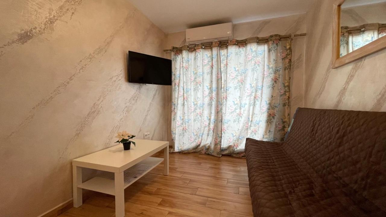 ベナルマデナApartamento Primera Lineaアパートメント エクステリア 写真